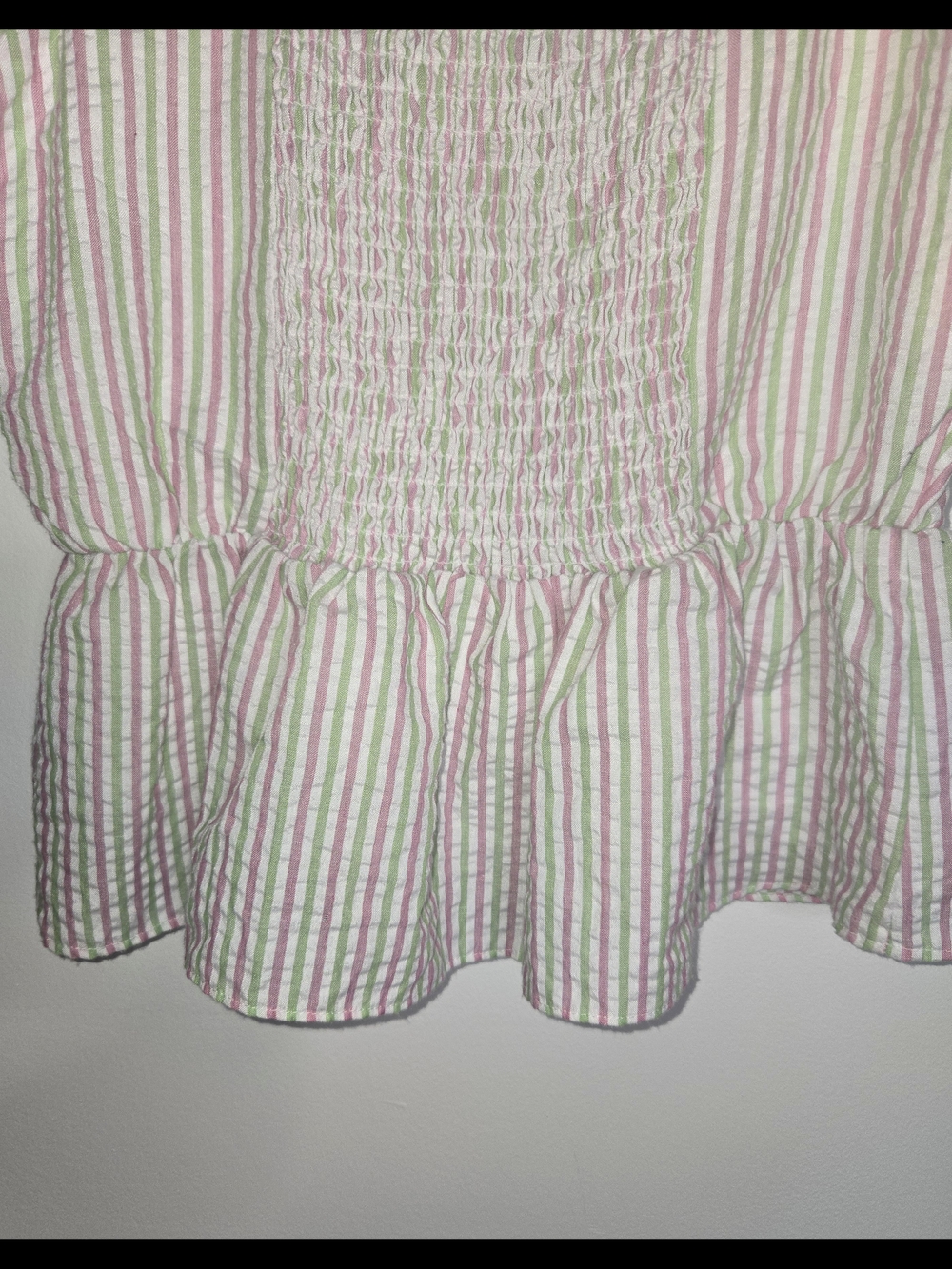 Pink & Green Searsucker Flutter Sleeve Striped V-Neck Peplum Top Smocked Back S - Picture 6 of 12